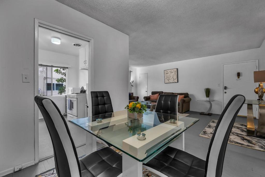 Appartamento Prime Location 1 Bedroom And Bathroom Retreat In Beverly Hills